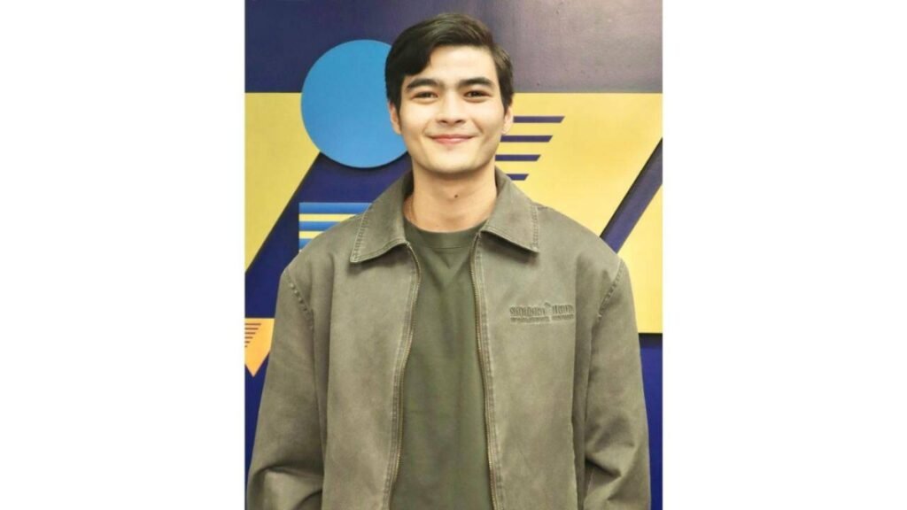 Viva signs Noel Comia Jr., renews Andre Yllana after five years