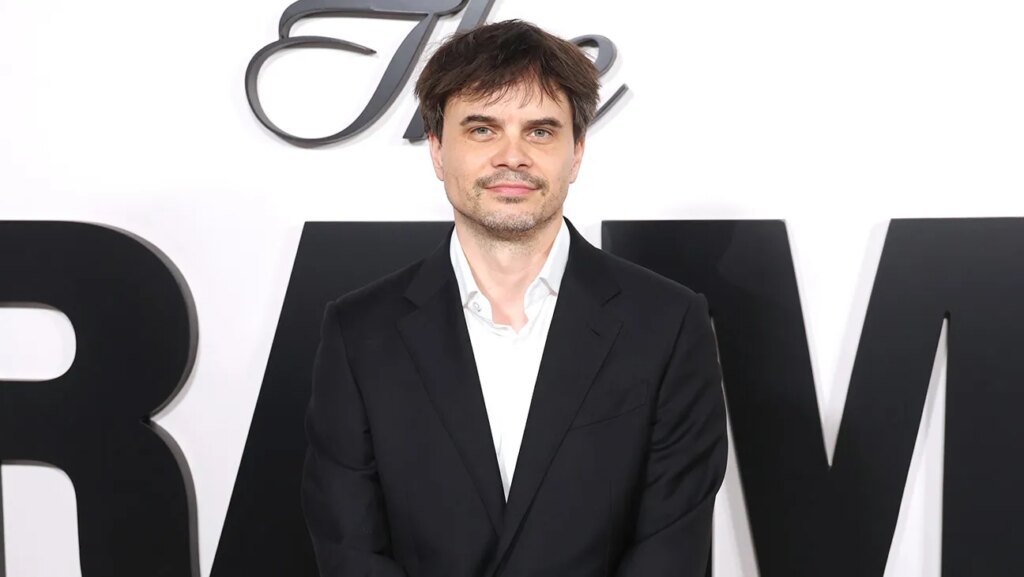 ‘Drama’ Director’s Essay on Age-Gap Romance Sparks Controversy