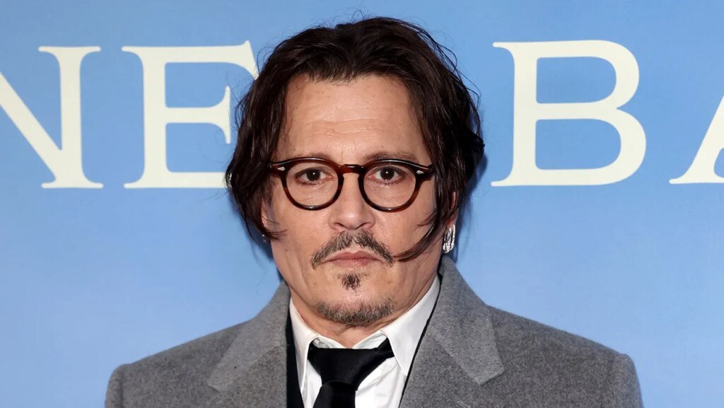 Johnny Depp Makes Hollywood Comeback with Ebenezer: A Christmas Carol