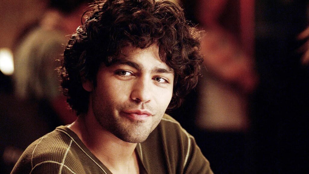 Adrian Grenier Jokes About Devil Wears Prada 2 in Starbucks Ad