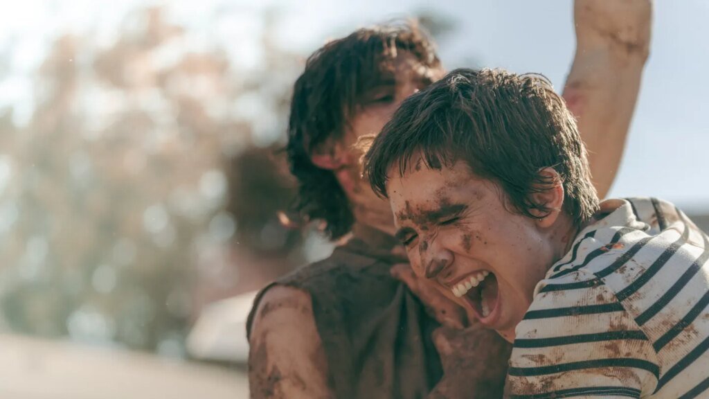 ‘Viva’ (‘Alive’) Film Clip With Aina Clotet